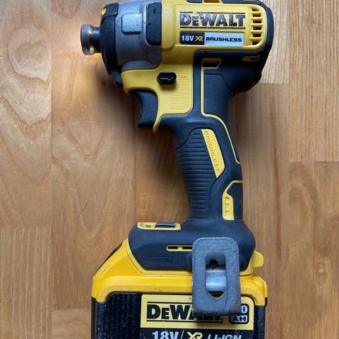 DeWALT DCF887 skrutrekker 18V BRUSHLESS