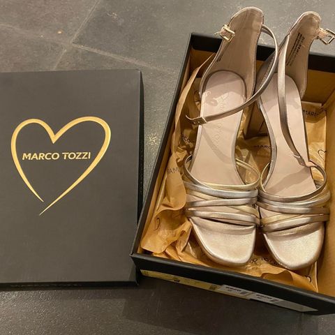 Marco Tozzi Rose Metal Pumps (sølv og gullfarget) høyhælte selskapssko str 38