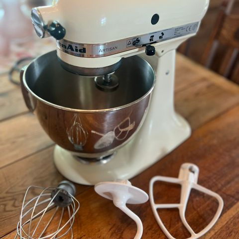 KitchenAid Artisan 5KSM150 Creme