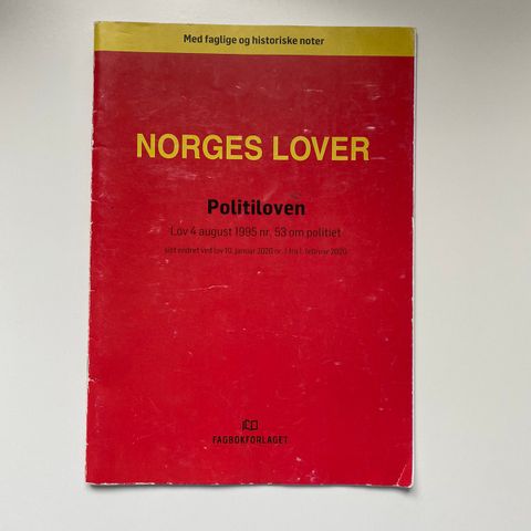 Bachelor politi, lover og instrukser