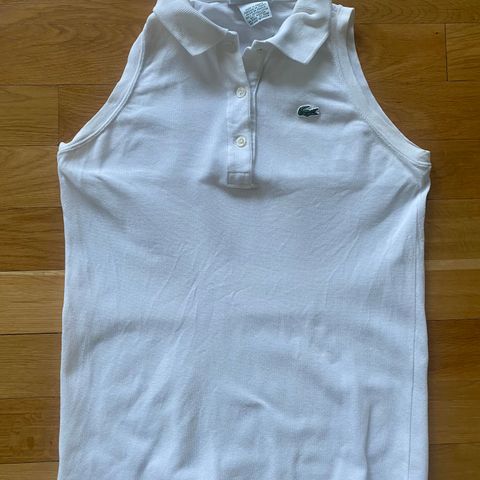 Lacoste topp str 38