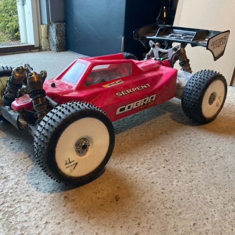 Serpent cobra srx8e 1/8 buggy kit med elektronikk