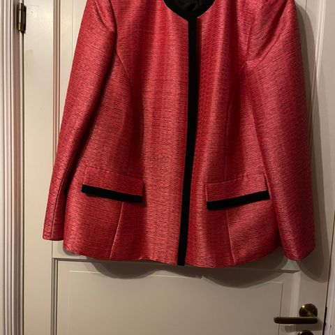 Elegant blazer/jakke str. 50/52 selges