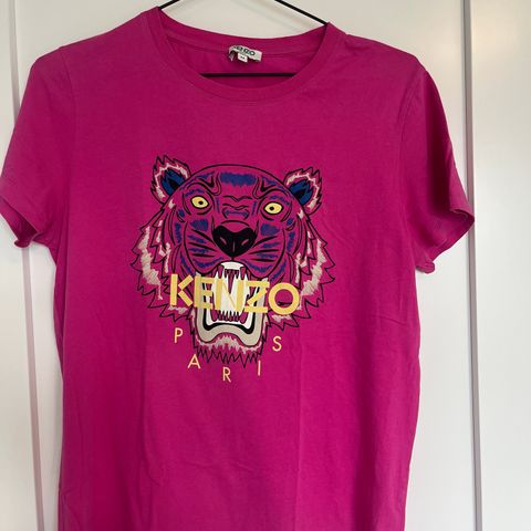 Kenzo Paris t-skjorte i str M