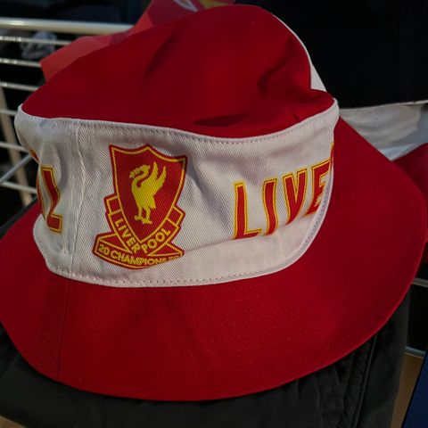 Liverpool Solhatt