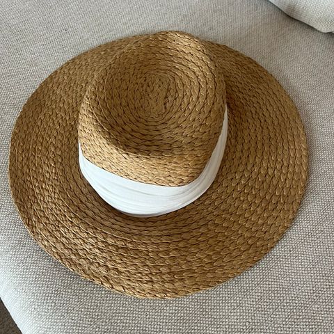 Sommer hatt i 100% papir str 58