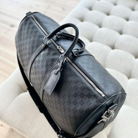 Unik Louis vuitton bag keepall bandouliere damier infini 55 onyx nypris.kr45.000