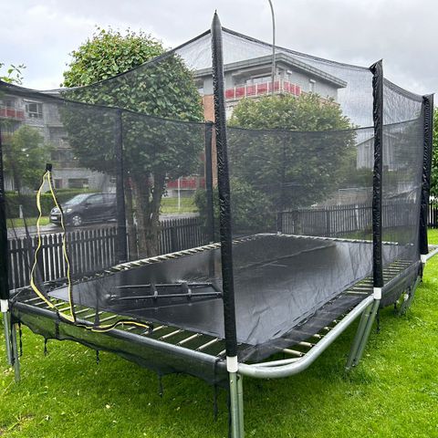 Rektangulær trampoline 5.2x3.0