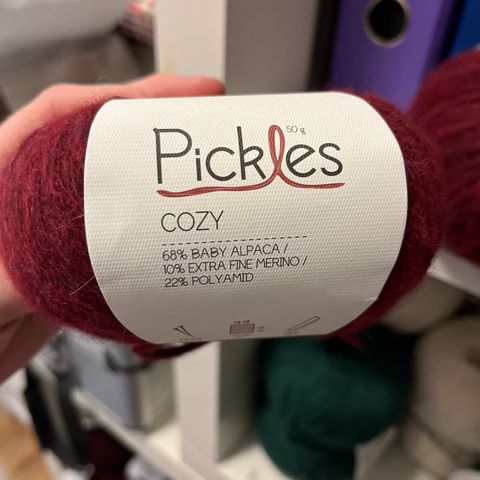 Fem nøster pickles cozy garn