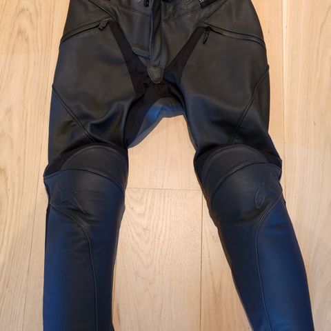 Alpinestars Jagg strl 50, tilnærmet ny stand