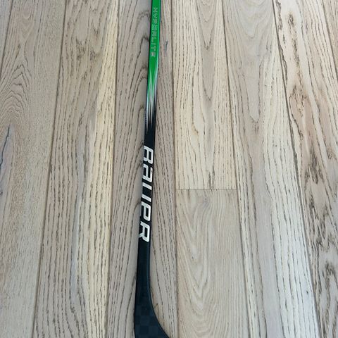 Bauer Hyperlite 2 Ishockeykølle- brukt 1 gang