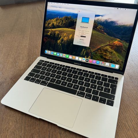 Nytt Batteri! Strøken MacBook Air 2018 Retina 120GB - Sølv