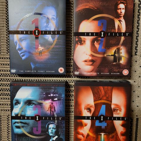 The X Files Season 1 - 4 DVD