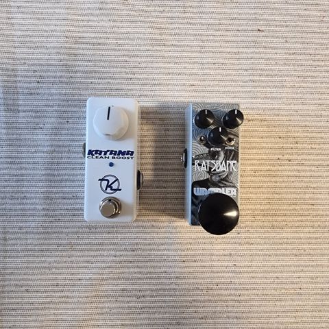 Keeley Katana Mini Boost og Wampler Ratsbane