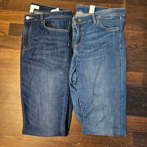 To stk jeans fra H&M