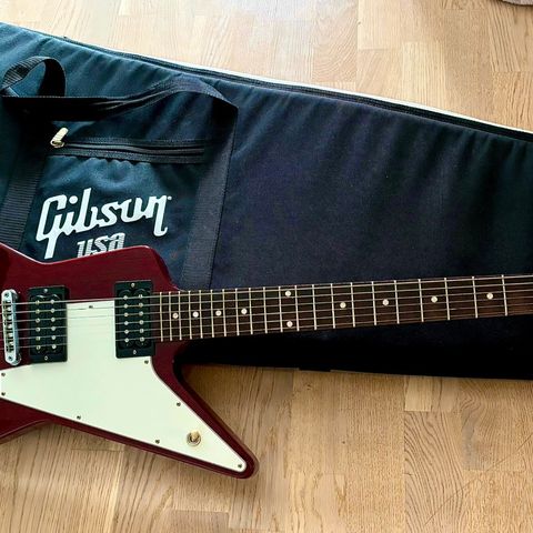 Gibson Explorer T cherry 2016