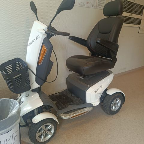 Hepro S17 elektrisk rullestol/scooter