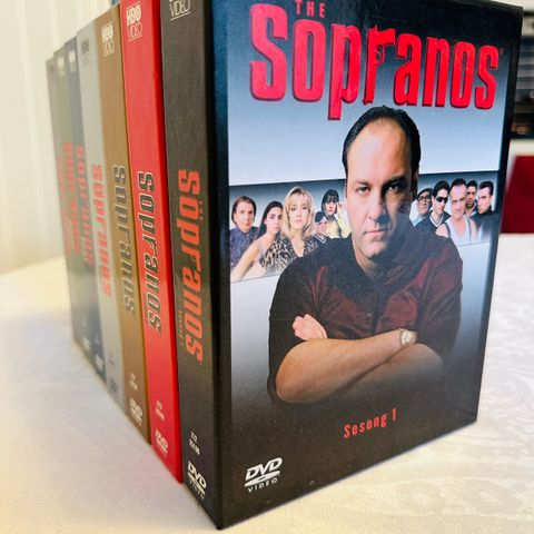 Sopranos, Six feet under og Godfather dvd box-sett