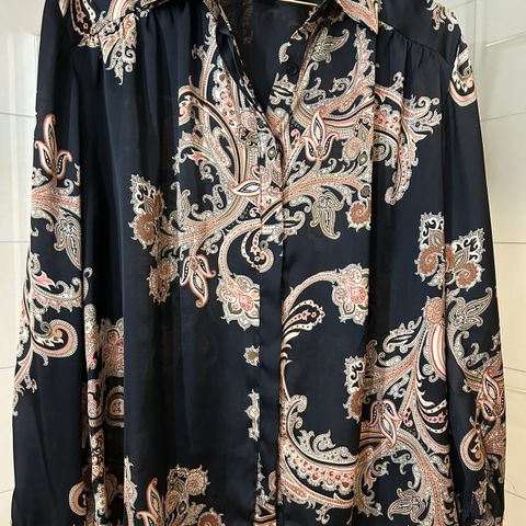 Karmamia Copenhagen  bluse Str L