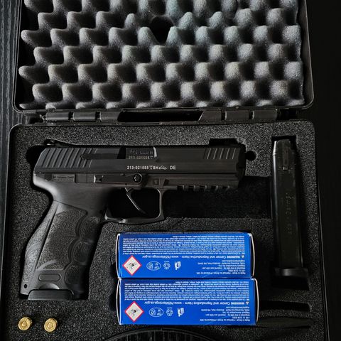 KONKURANSEKLAR HK P30L