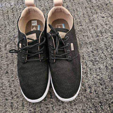 Vans str 44