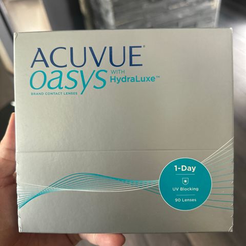 Acuvue Oasys Hydraluxe linser -0,50