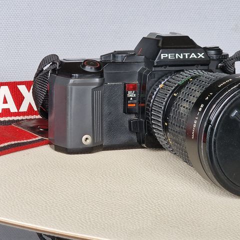 Pentax a3 date