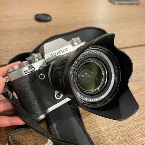 Fujifilm X-T3 kamera med fujinon XF 18-55 f2.8-4r LM OIS