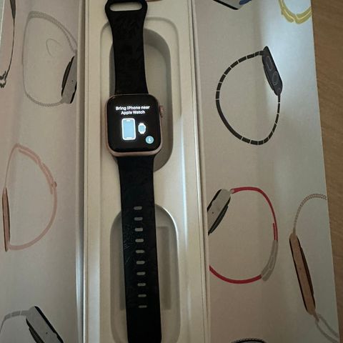 Apple watch 4