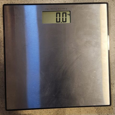 Ikea Weighing Scale in Excellent Condition