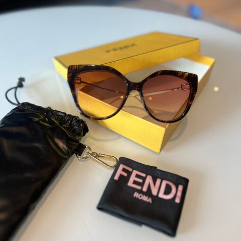 Fendi solbriller