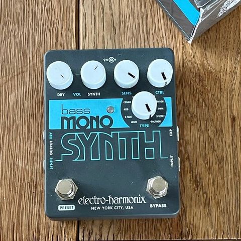 Electro Harmonix Mono Synth Bass