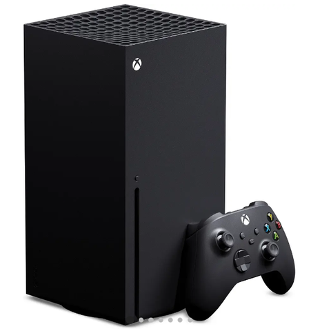 Xbox series X med 2 kontroller.