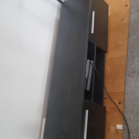 Tv benk på 170cm