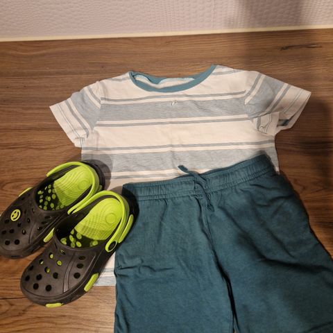 Liten sommerpakke, gutt, str. 110-116