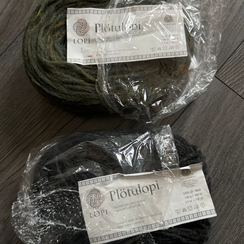 Plotulopi lopi garn en svart og en grønn nye samlet pris