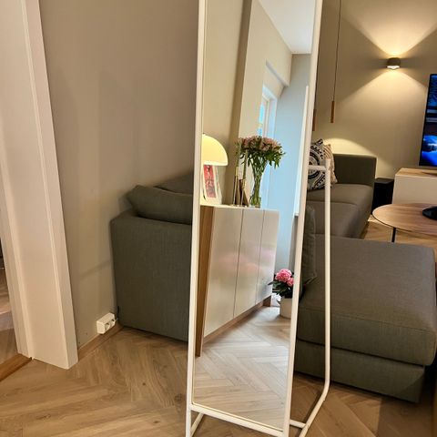 Helt nytt IKEA Knapper gulvspeil