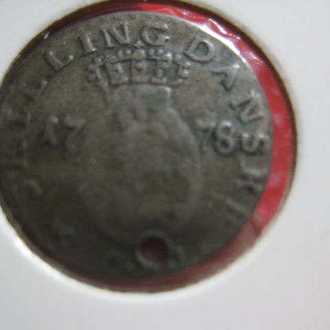 2 Skilling Danmark 1787 sølv med /Borehull
