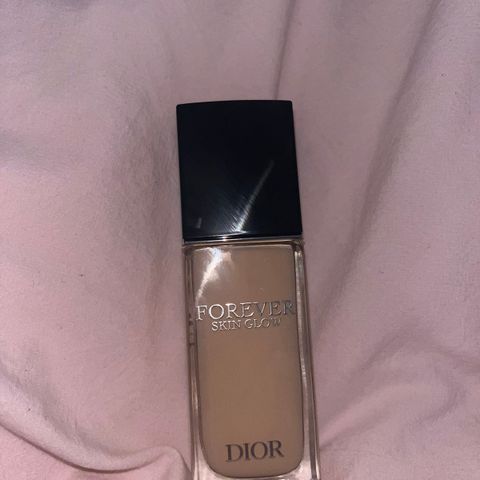 Dior forever skin glow