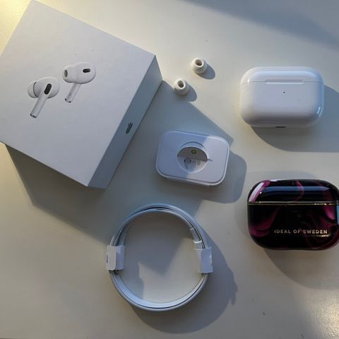 Diverse AirPods Pro deler
