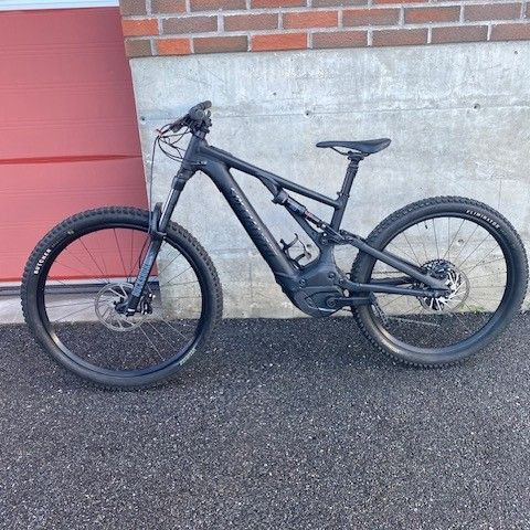 Specialized Turbo Levo Alloy S3. 607 km. 2.2 motor. Faktura, inkludert mva.