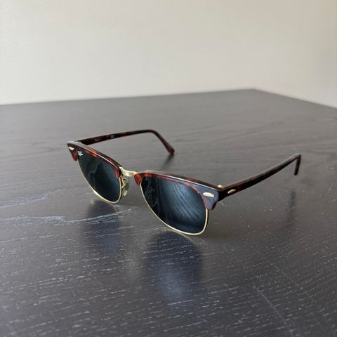Ray Ban Clubmaster 0RB3016 51-21
