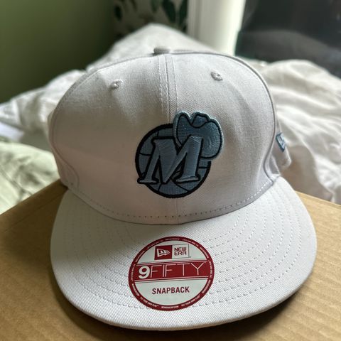 Hvit Mavericks (TX, USA) caps, SnapBack / offisiell merch NBA