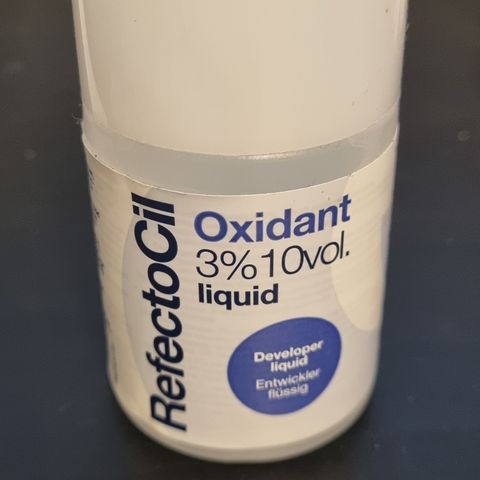 Refectocil oxidant liquid