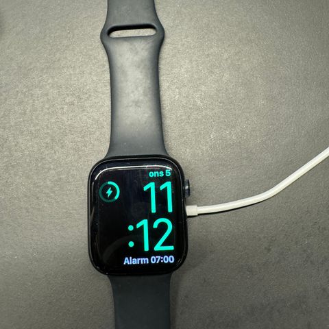 Pent brukt Apple Watch 7, 45 mm