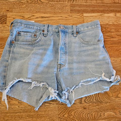 Levis 501 shorts str 30