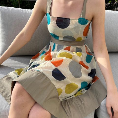 Vakker kjole fra italienske Kosmika