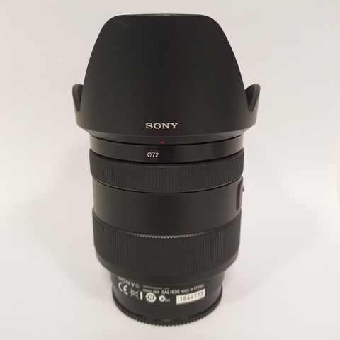 Sony 16-50mm f/2.8 SAL1650 for Sony A kamera.