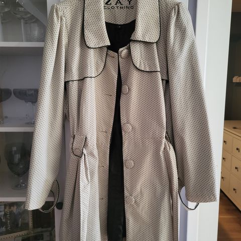 Elegant trenchcoat fra Zay