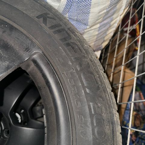 Dekk med felg 205/55R16